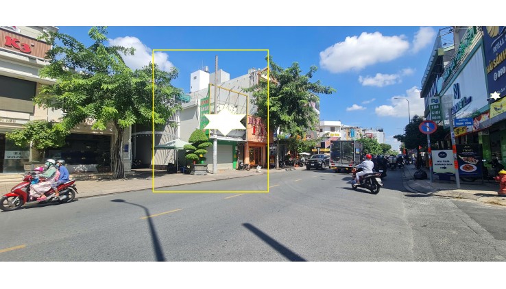 SỐC-Cho thuê nhà Mặt Tiền Tân Sơn Nhì 165m2 - 2Lầu- GẦN NGÃ TƯ